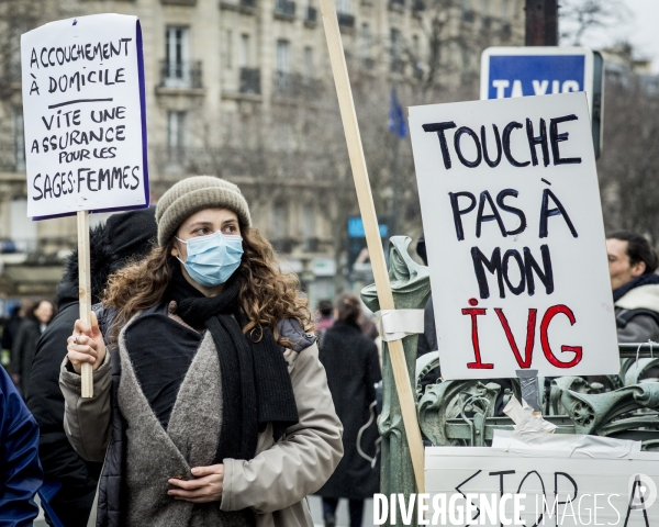 8 Mars 2020 - Manifestation Droits des Femmes  On se lève et On se casse  !