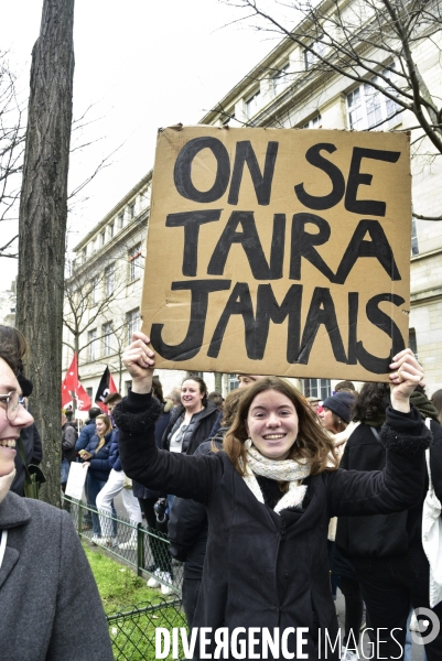 Manifestation féministe à Paris pour la Journée internationale des droits des femmes, le 8 Mars 2020. International women sday in Paris.