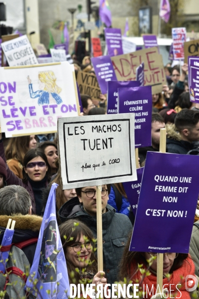 Manifestation féministe à Paris pour la Journée internationale des droits des femmes, le 8 Mars 2020. International women sday in Paris.