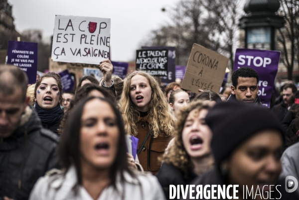 Journee internationale des droits des femmes, marche a paris.