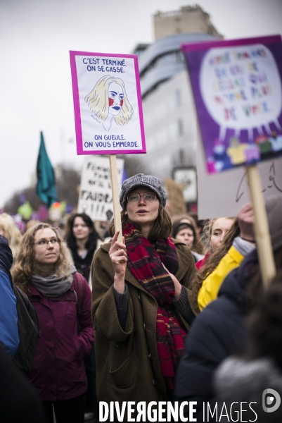 Journee internationale des droits des femmes, marche a paris.