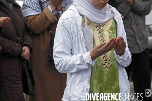 ISLAM - MOSQUÉE - Femmes Enfants