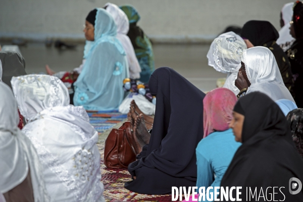 ISLAM - MOSQUÉE - Femmes Enfants