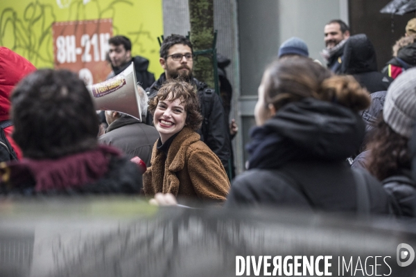 Manifestation  l université et la recherche s arrêtent 