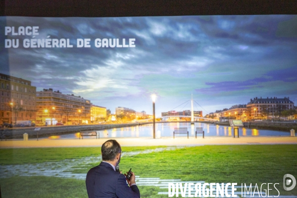 Edouard Philippe en campagne municipale au Havre