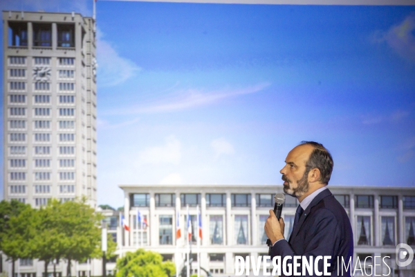 Edouard Philippe en campagne municipale au Havre