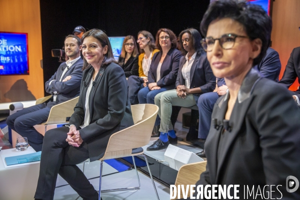 Débat entre les candidats aux élections municipales à Paris sur le plateau de LCI
