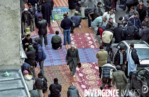 Mosquée El Feth, rue de Polonceau à Paris