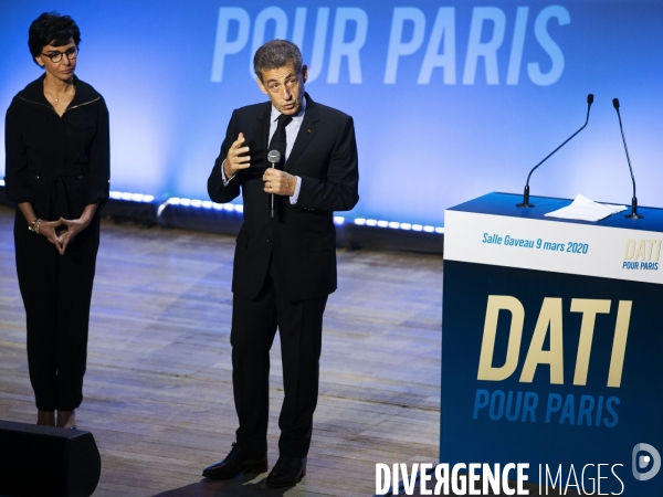 Rachida Dati en meeting salle Gaveau avec Nicolas Sarkozy.