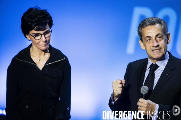 Rachida Dati en meeting salle Gaveau avec Nicolas Sarkozy.