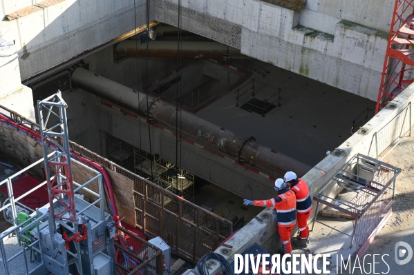 Tunnelier et travaux du Grand Paris Express. Ligne 15.