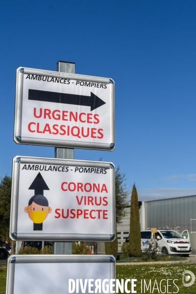 Signalétique coronavirus au centre hospitalier de Valence