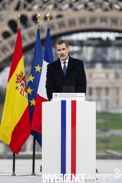 Cérémonie d hommage aux victimes du terrorisme au Trocadéro.