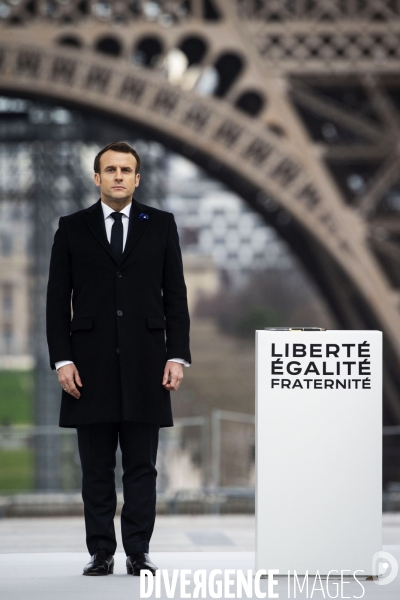 Cérémonie d hommage aux victimes du terrorisme au Trocadéro.