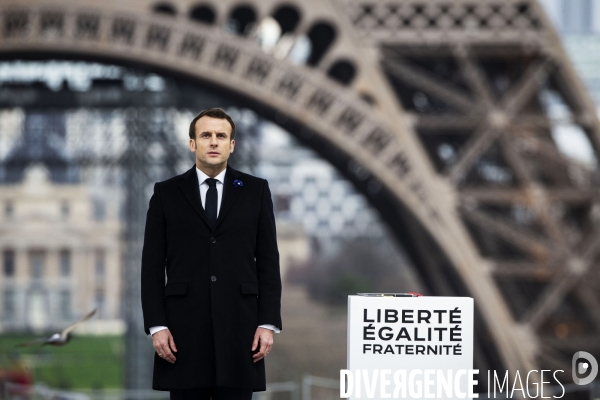 Cérémonie d hommage aux victimes du terrorisme au Trocadéro.