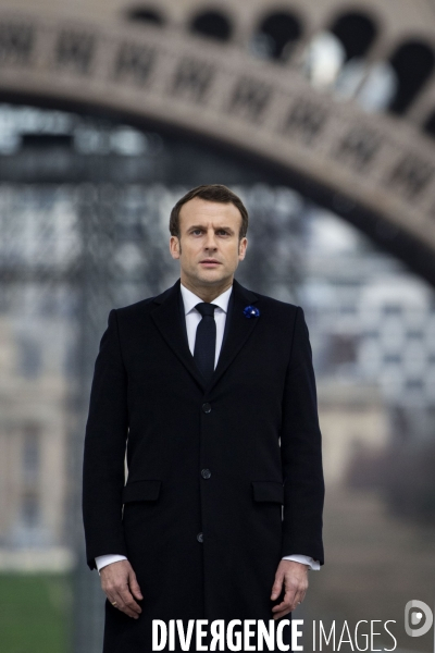 Cérémonie d hommage aux victimes du terrorisme au Trocadéro.