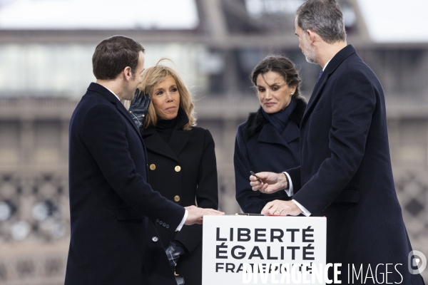 Cérémonie d hommage aux victimes du terrorisme au Trocadéro.