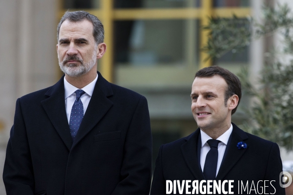 Cérémonie d hommage aux victimes du terrorisme au Trocadéro.