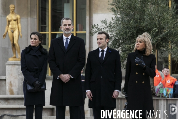 Cérémonie d hommage aux victimes du terrorisme au Trocadéro.