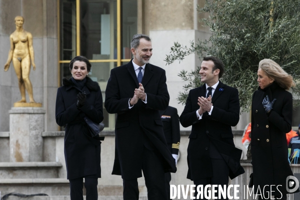 Cérémonie d hommage aux victimes du terrorisme au Trocadéro.