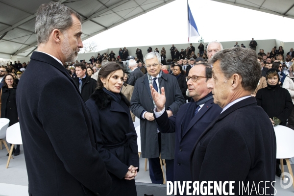 Cérémonie d hommage aux victimes du terrorisme au Trocadéro.