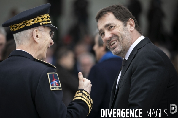 Cérémonie d hommage aux victimes du terrorisme au Trocadéro.