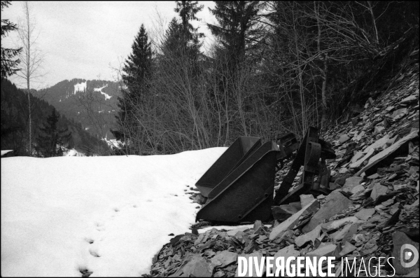 Mines artisanales de la Vallée des Ardoisières à Morzine. Mars 2009.