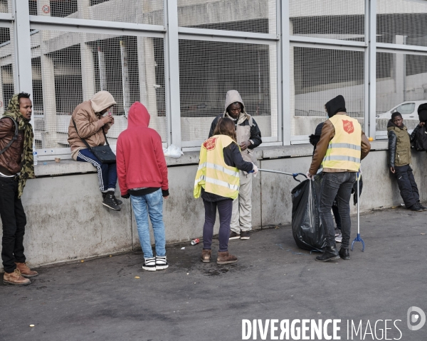 Paris à l heure du Coronavirus, premier jour de confinement