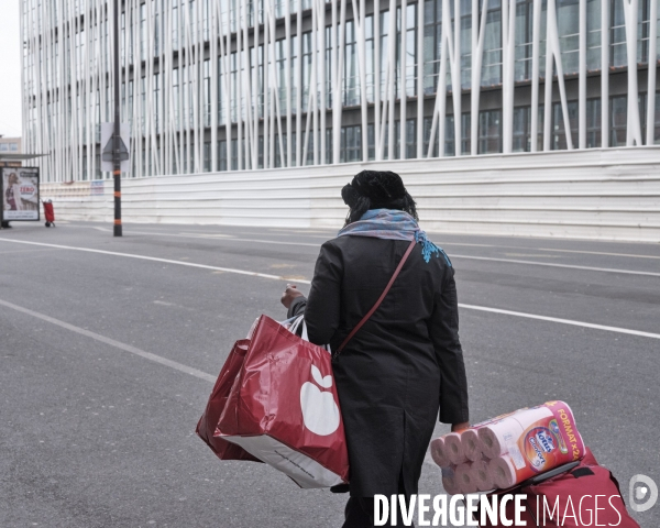 Paris à l heure du Coronavirus, premier jour de confinement
