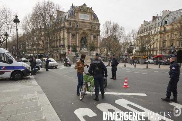 Alone in Paris - Jour 1 Confinement 17 mars 2020