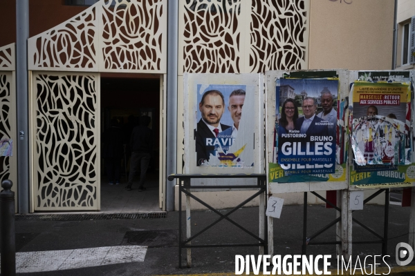 1er tour des elections municipales a Mareille