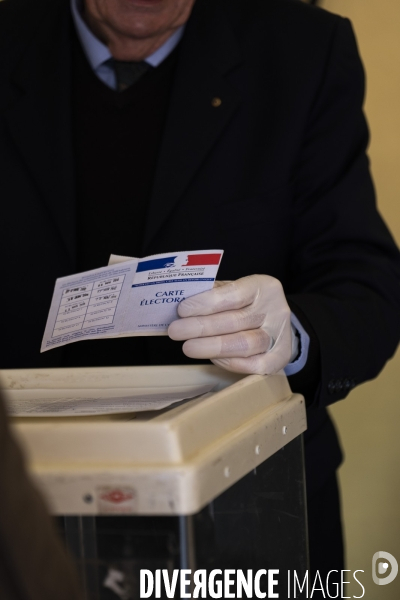 1er tour des elections municipales a Mareille