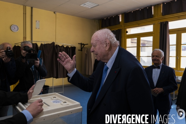 1er tour des elections municipales a Mareille