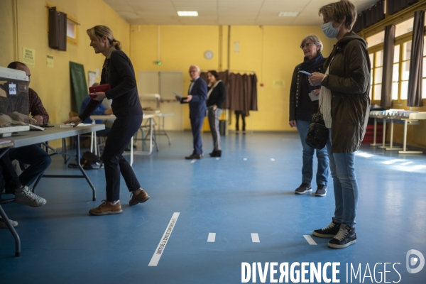 1er tour des elections municipales a Mareille