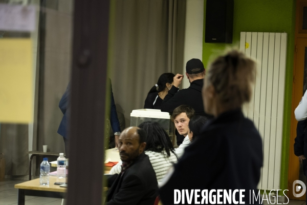 1er tour des elections municipales a Mareille