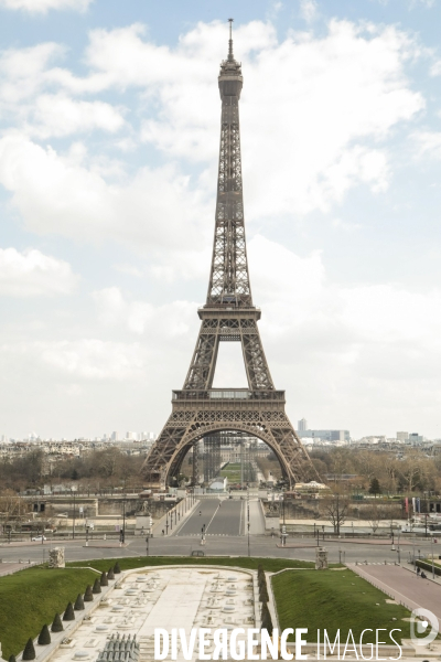 Coronavirus la tour eiffel fermee