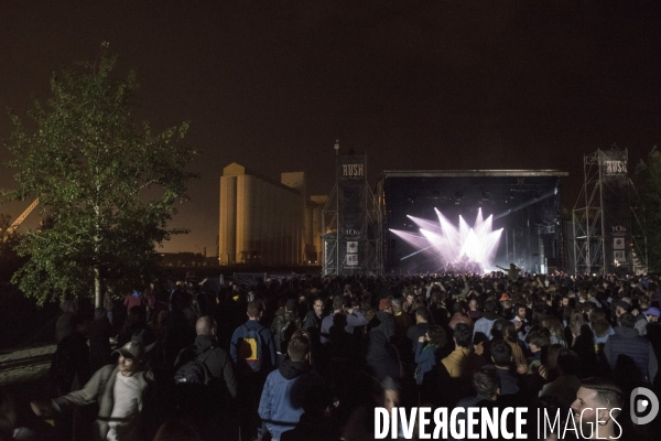 Un printemps sans festivals, mise sous tension du secteur culturel
