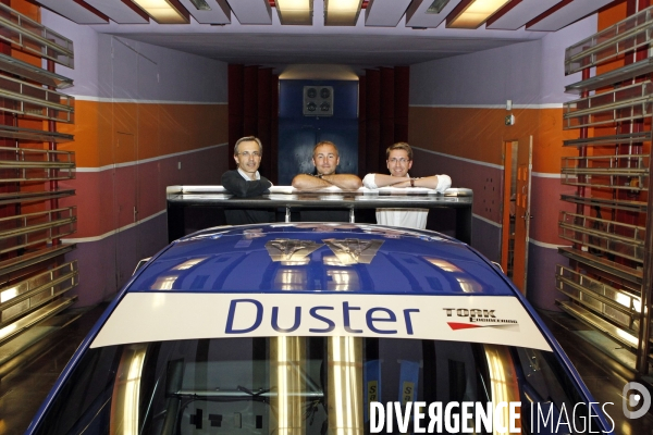 Duster DACIA en préparation pour la course de Pike s Peak, au USA.