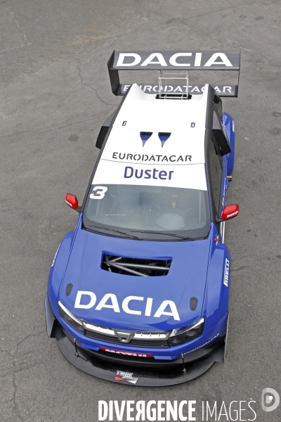 Duster DACIA en préparation pour la course de Pike s Peak, au USA.