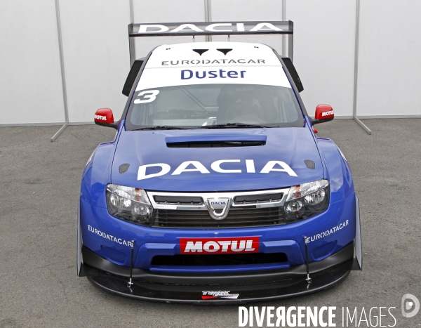 Duster DACIA en préparation pour la course de Pike s Peak, au USA.