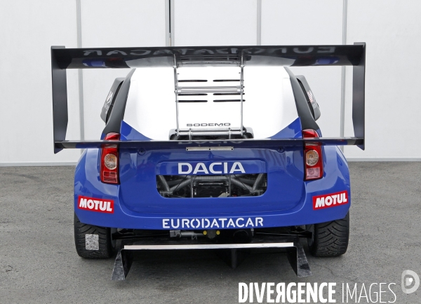 Duster DACIA en préparation pour la course de Pike s Peak, au USA.