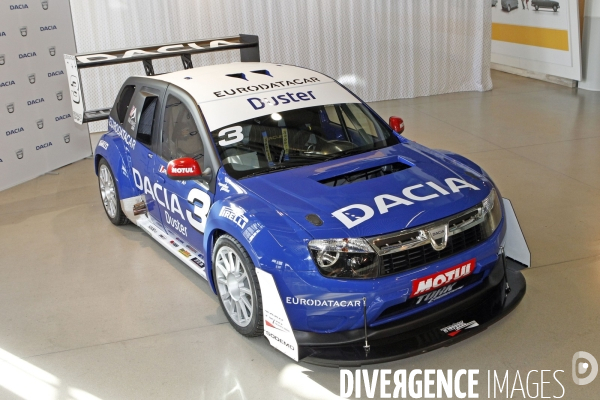 Duster DACIA en préparation pour la course de Pike s Peak, au USA.