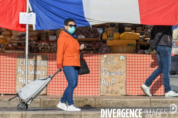 Marché de Valence au 5e jour de confinement