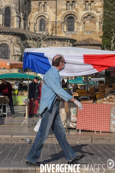 Marché de Valence au 5e jour de confinement