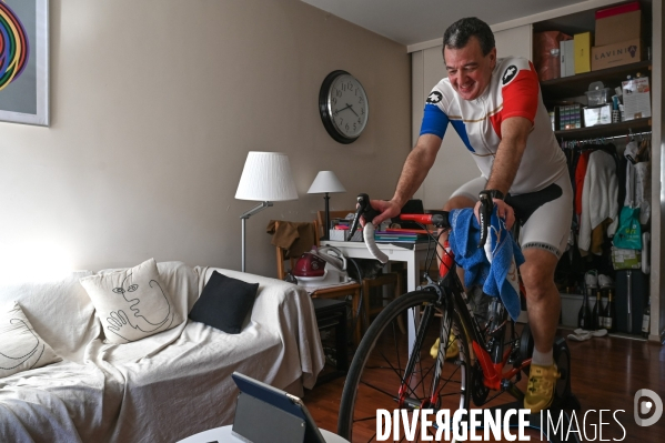 Marco dans la montée du Ventoux. Confinement 8ème jour.