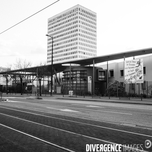 Première semaine de confinement à Grenoble