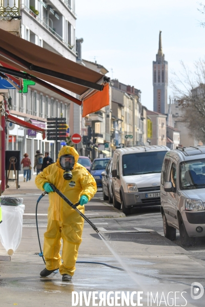 Désinfection des espaces publics