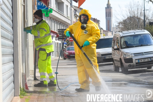 Désinfection des espaces publics
