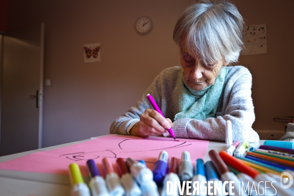 Quotidien, activités et vie sociale à la maison de retraitre Jeanne Calment à Arles.