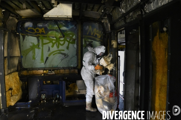 Déconstruction et désamiantage de train